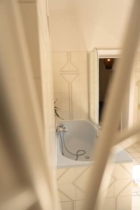 Camelia, Un Charme Montois Villa Mons Eksteriør bilde